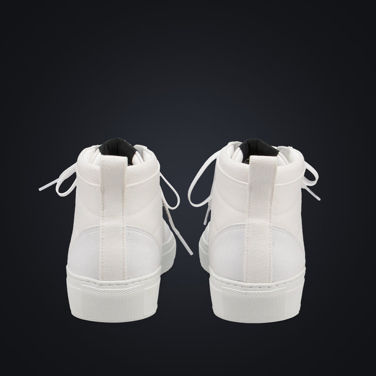 LEVEL G11 - CANVAS WHITE
